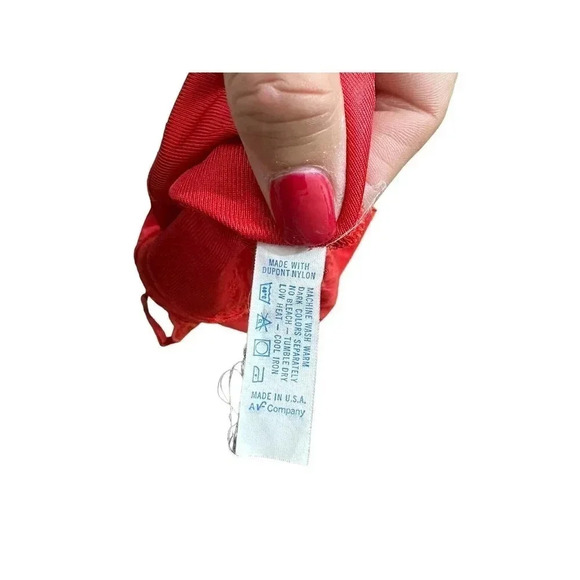 Vanity Fair Lingerie Tank Top Lace Trim Heartshape Adjustable Straps Red Size 34 - Picture 5 of 5